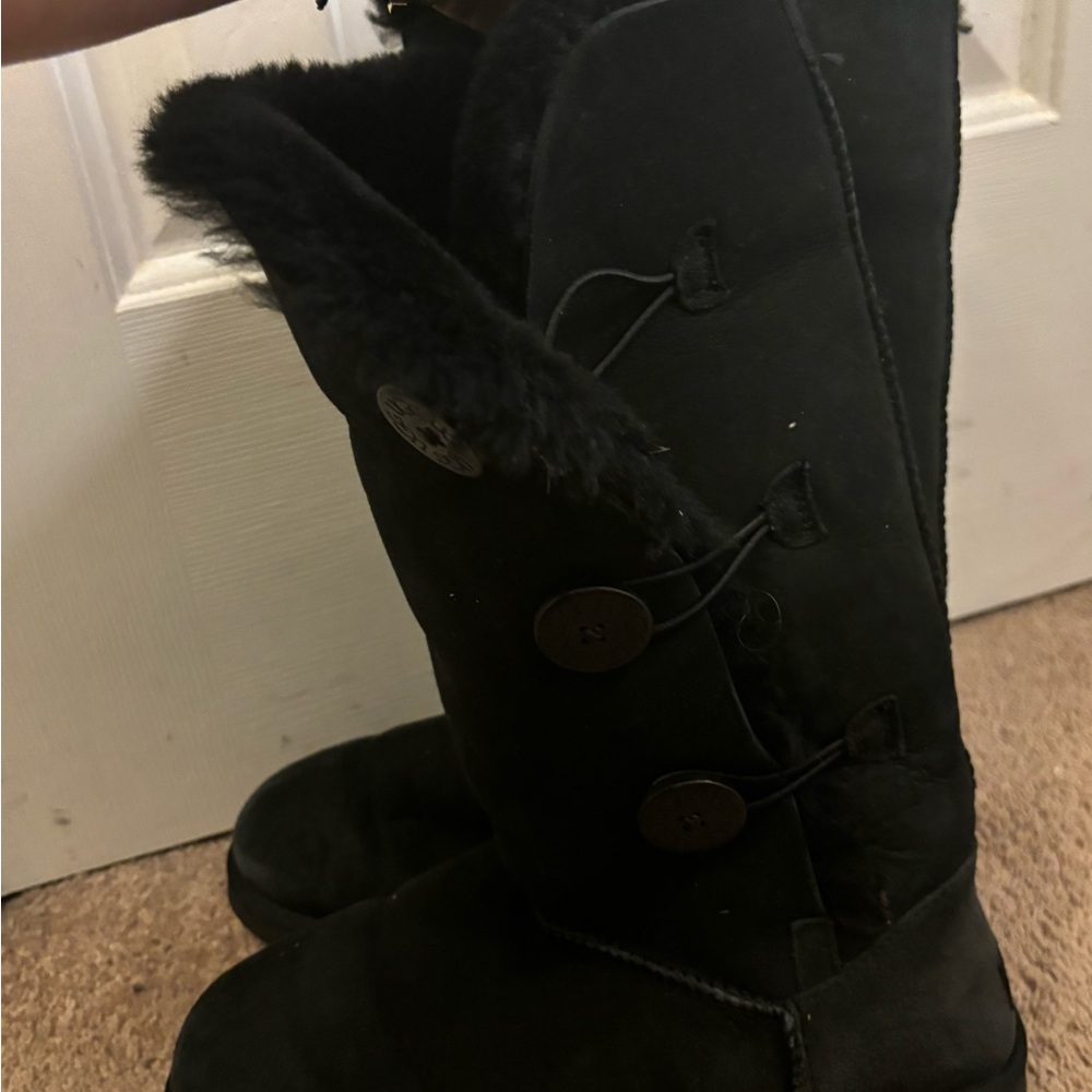 Black Bailey Button Uggs - image 4